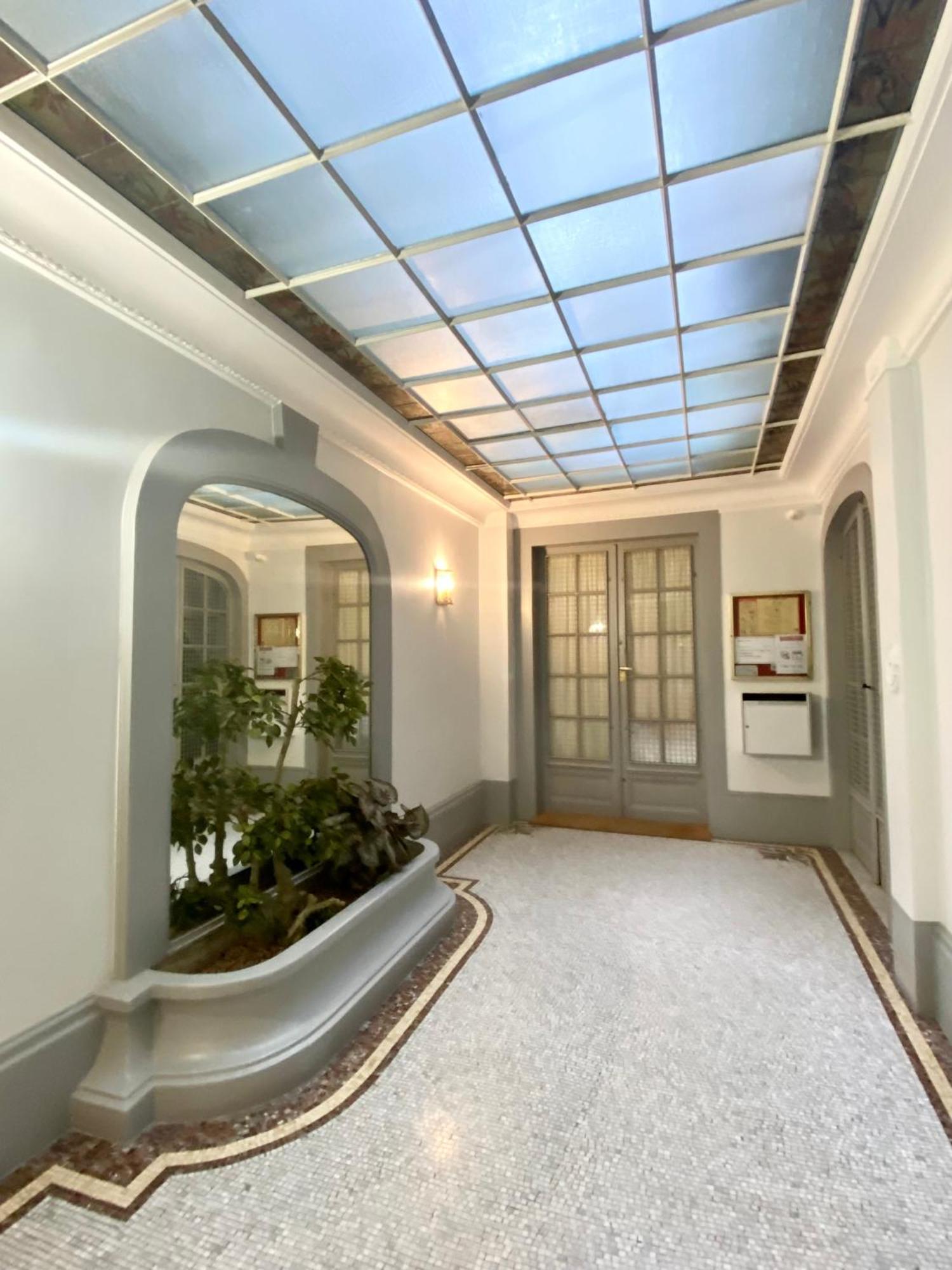 Studio Chic Paris Tour Eiffel Near Eiffel Tower 7Th Floor Ngoại thất bức ảnh